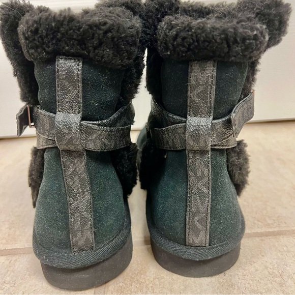Michael Kors Sandy Suede Sherpa Boot Black womens size 9M winter boots - Picture 4 of 9